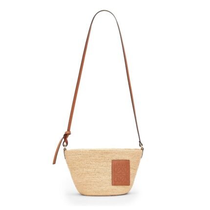 LOEWE SLIT CLUTCH BAG IN RAFFIA