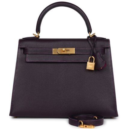 PRE-OWNED HERMÈS SPECIAL ORDER (HSS) KELLY SELLIER 28 RAISIN VERSO CHEVRE BRUSHED GOLD HARDWARE