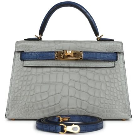 HERMÈS SPECIAL ORDER HSS KELLY SELLIER 20 GRIS PERLE AND BLEU DE MALTE MATTE ALLIGATOR GOLD HARDWARE