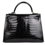 HERMÈS KELLY SELLIER 32 BLACK SHINY POROSUS CROCODILE GOLD HARDWARE