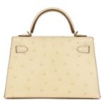 HERMÈS KELLY SELLIER 20 VANILLE OSTRICH GOLD HARDWARE