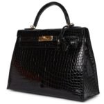 HERMÈS KELLY SELLIER 32 BLACK SHINY POROSUS CROCODILE GOLD HARDWARE