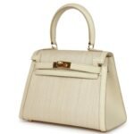 VINTAGE HERMÈS KELLY SELLIER 20 PARCHEMIN CRINOLINE AND BOX GOLD HARDWARE