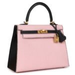 HERMÈS SPECIAL ORDER (HSS) KELLY SELLIER 25 ROSE SAKURA AND BLACK CHEVRE MYSORE BRUSHED GOLD HARDWARE
