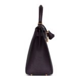 PRE-OWNED HERMÈS SPECIAL ORDER (HSS) KELLY SELLIER 28 RAISIN VERSO CHEVRE BRUSHED GOLD HARDWARE