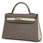 HERMÈS SPECIAL ORDER HSS KELLY SELLIER 20 GRIS TOURTERELLE AND BETON OSTRICH PERMABRASS HARDWARE