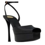 SAINT LAURENT LA SCANDALE PLATFORM SANDALS IN SMOOTH LEATHER