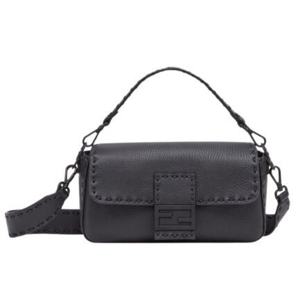 FENDI REGULAR BAGUETTE BLACK SELLERIA BAG WITH 590 HAND-SEWN TOPSTITCHES