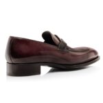 TOM FORD BURNISHED LEATHER ELKAN TWISTED BAND LOAFER OXBLOOD