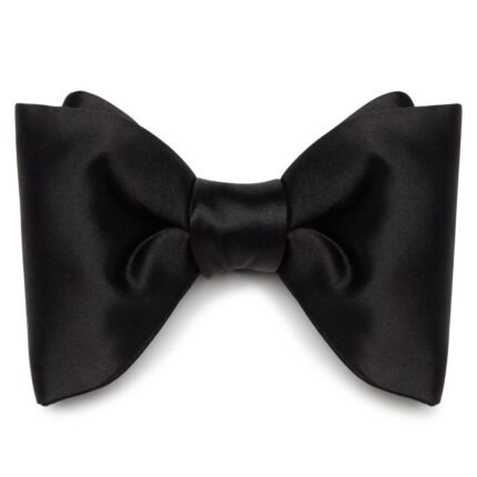 TOM FORD SATIN PRE TIED BOW TIE
