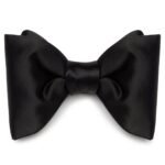 TOM FORD SATIN PRE TIED BOW TIE