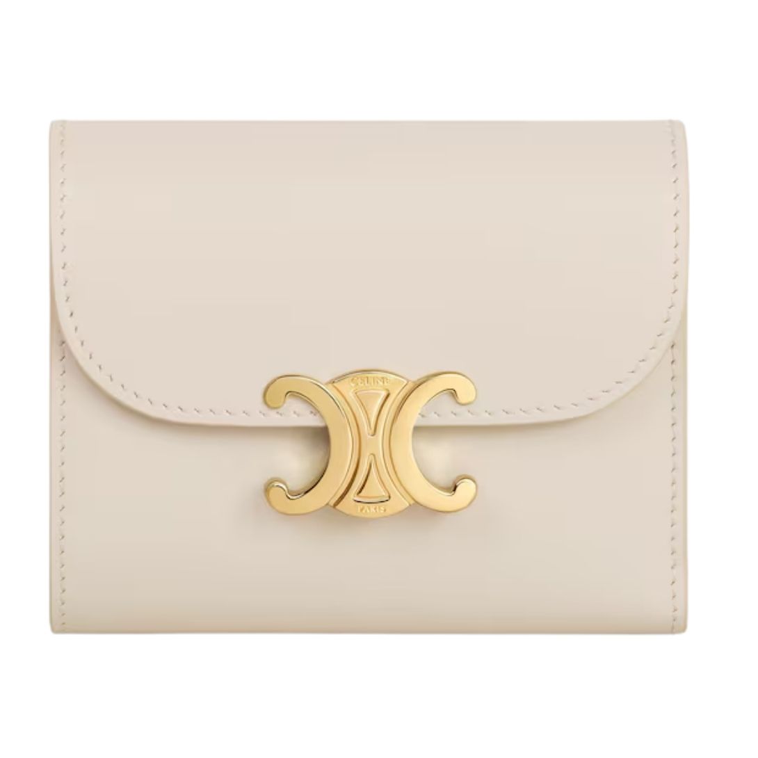 17 CELINE SMALL FLAP WALLET TRIOMPHE IN SHINY CALFSKIN PALE BEIGE