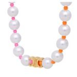 CELINE PLAGE PEARL BRACELET IN BRASS WITH GOLD FINISH AND RESIN PEARLS